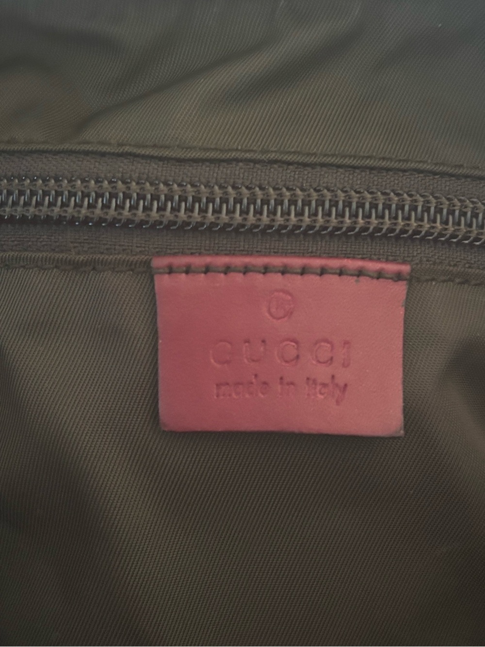 Gucci Beige GG Canvas hobo Shoulder /crossbody Bag with red Trim - Picture 15 of 16